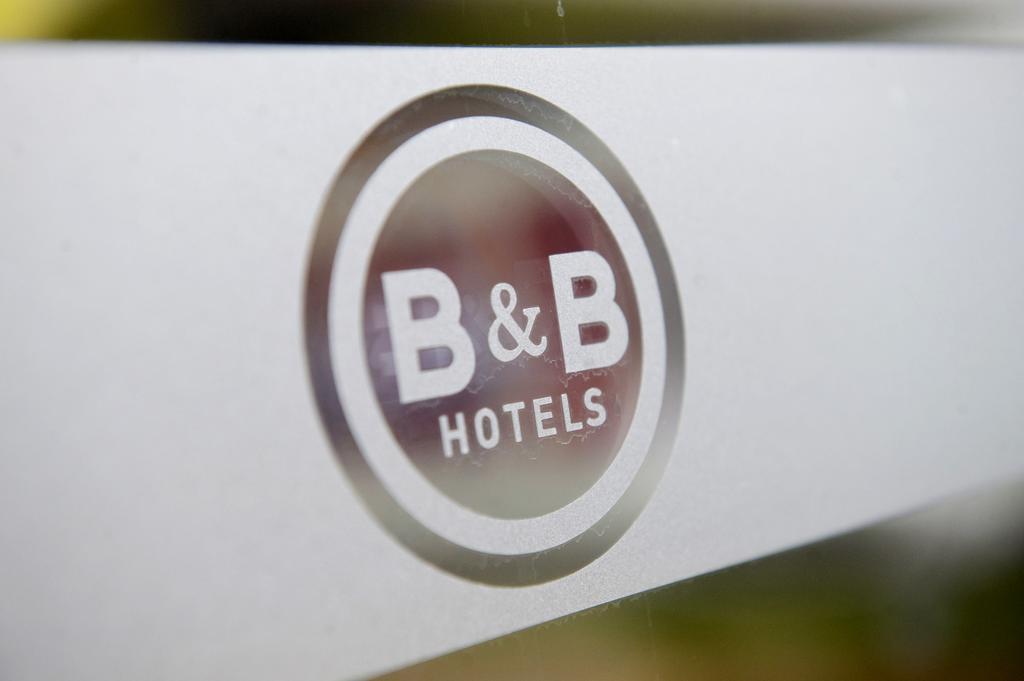 B&B Hotel Hyères Eksteriør bilde