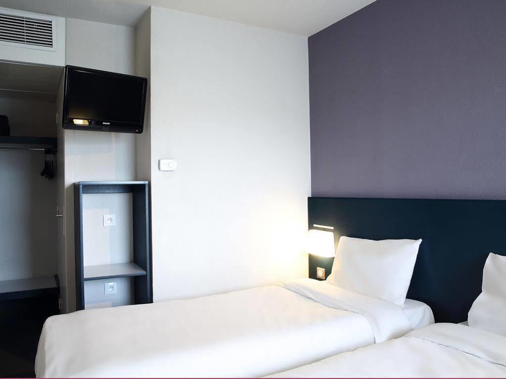 B&B Hotel Hyères Eksteriør bilde