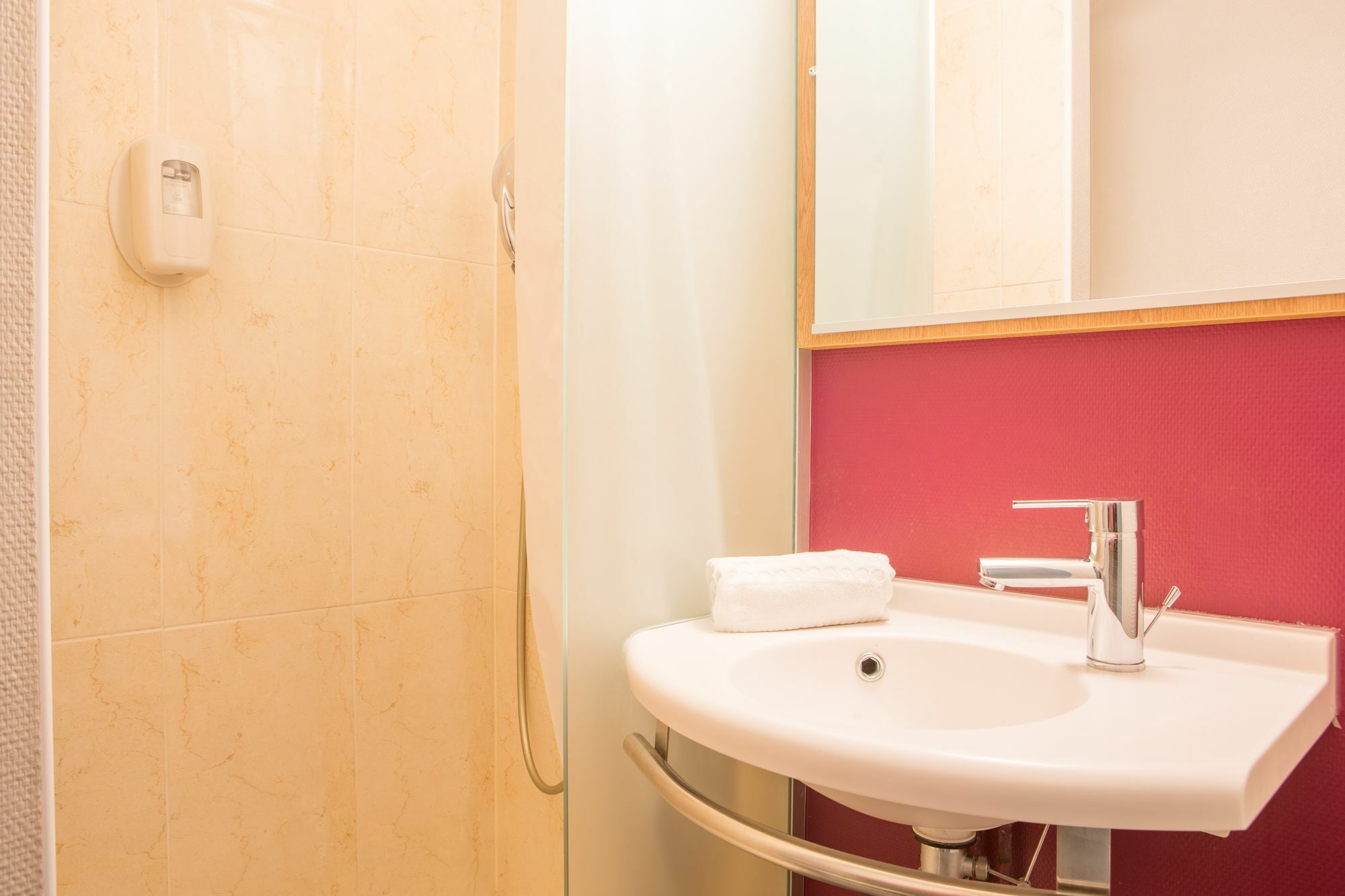 B&B Hotel Hyères Eksteriør bilde