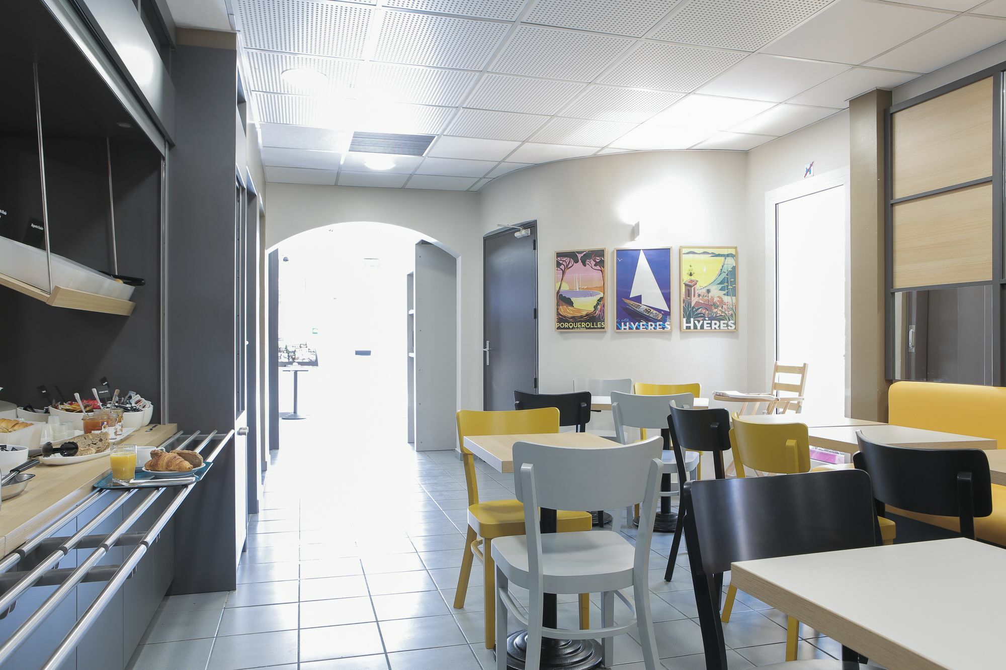 B&B Hotel Hyères Eksteriør bilde
