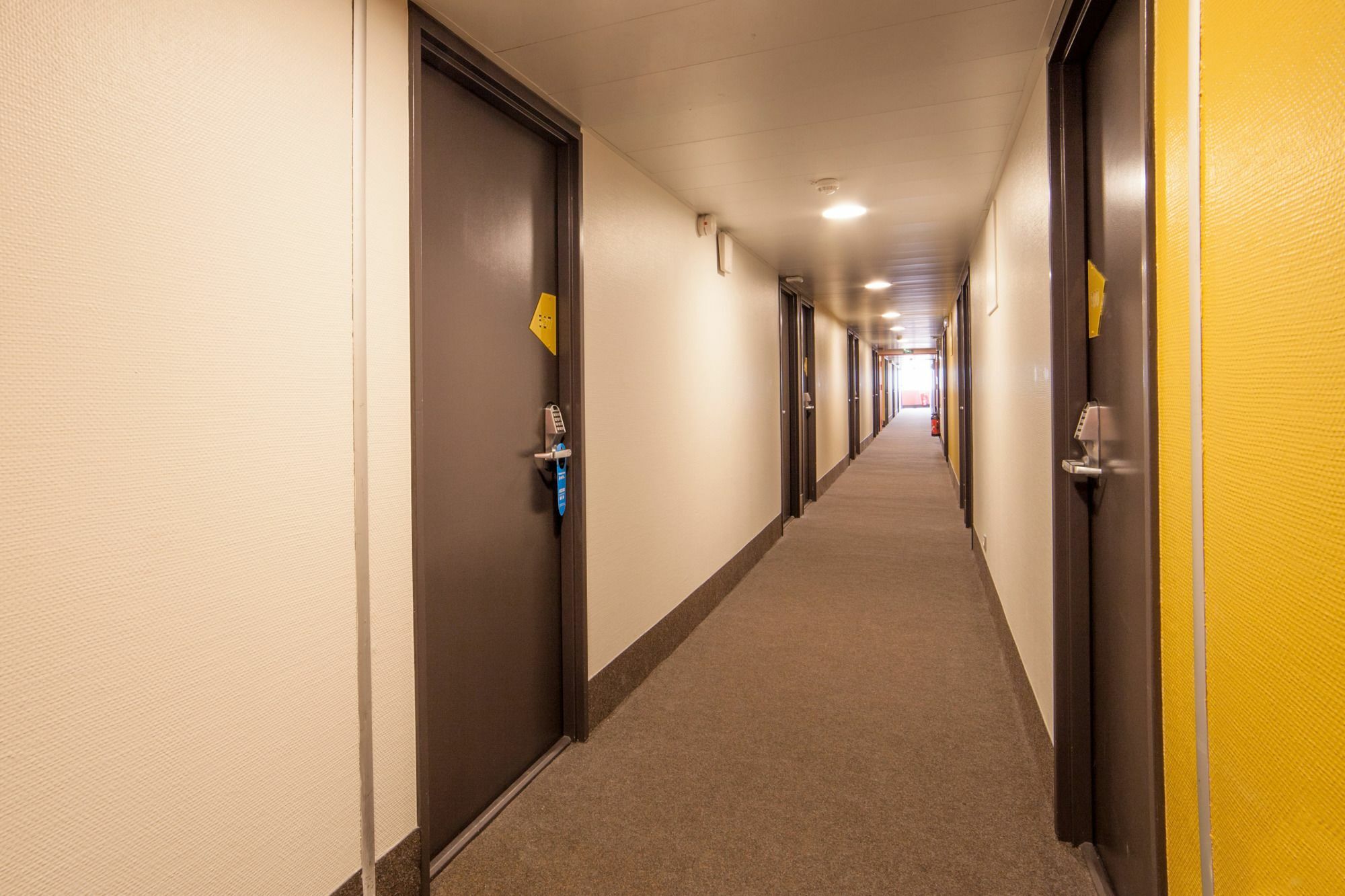 B&B Hotel Hyères Eksteriør bilde